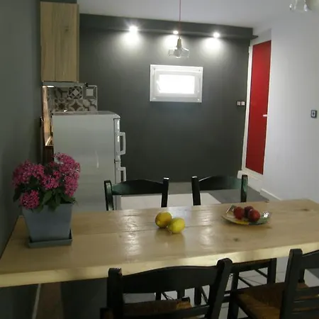 Роскошный шатер Stolos Limin Litochorou